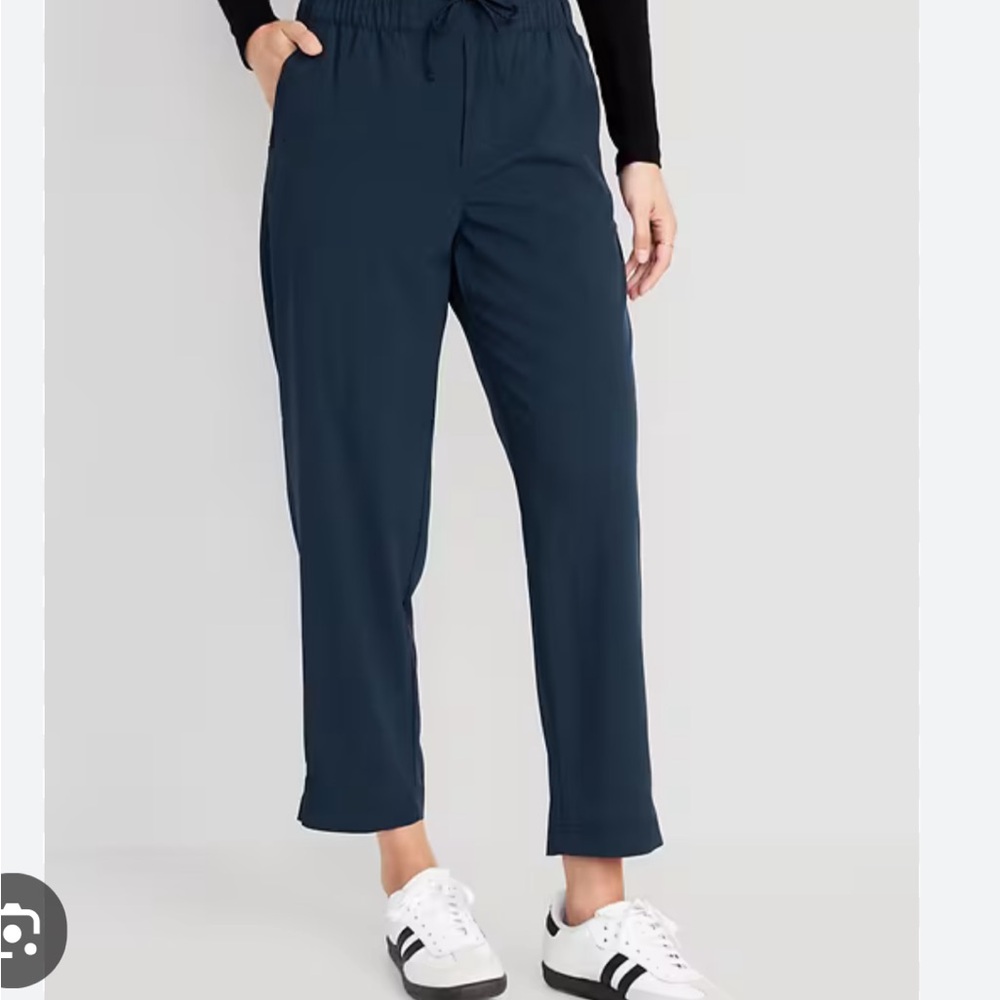 Old Navy black  Ankle Pants